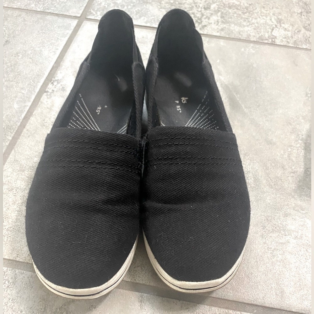Clarks slip on shoes